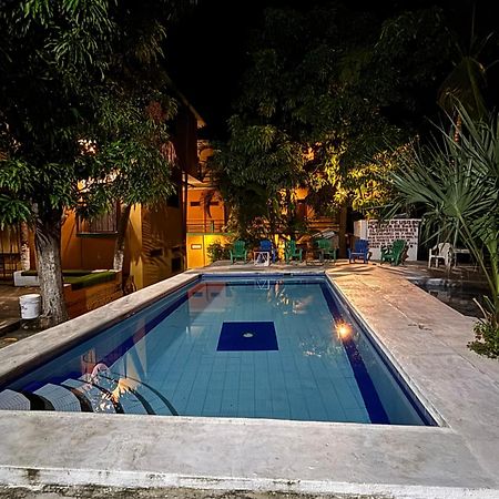פוארטו אסקונדידו Hotel Posada Playa Manzanillo מראה חיצוני תמונה