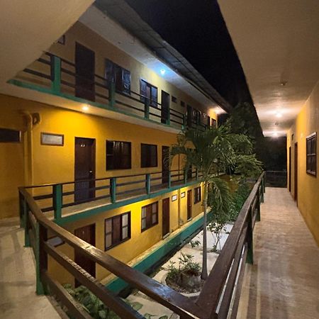 פוארטו אסקונדידו Hotel Posada Playa Manzanillo מראה חיצוני תמונה